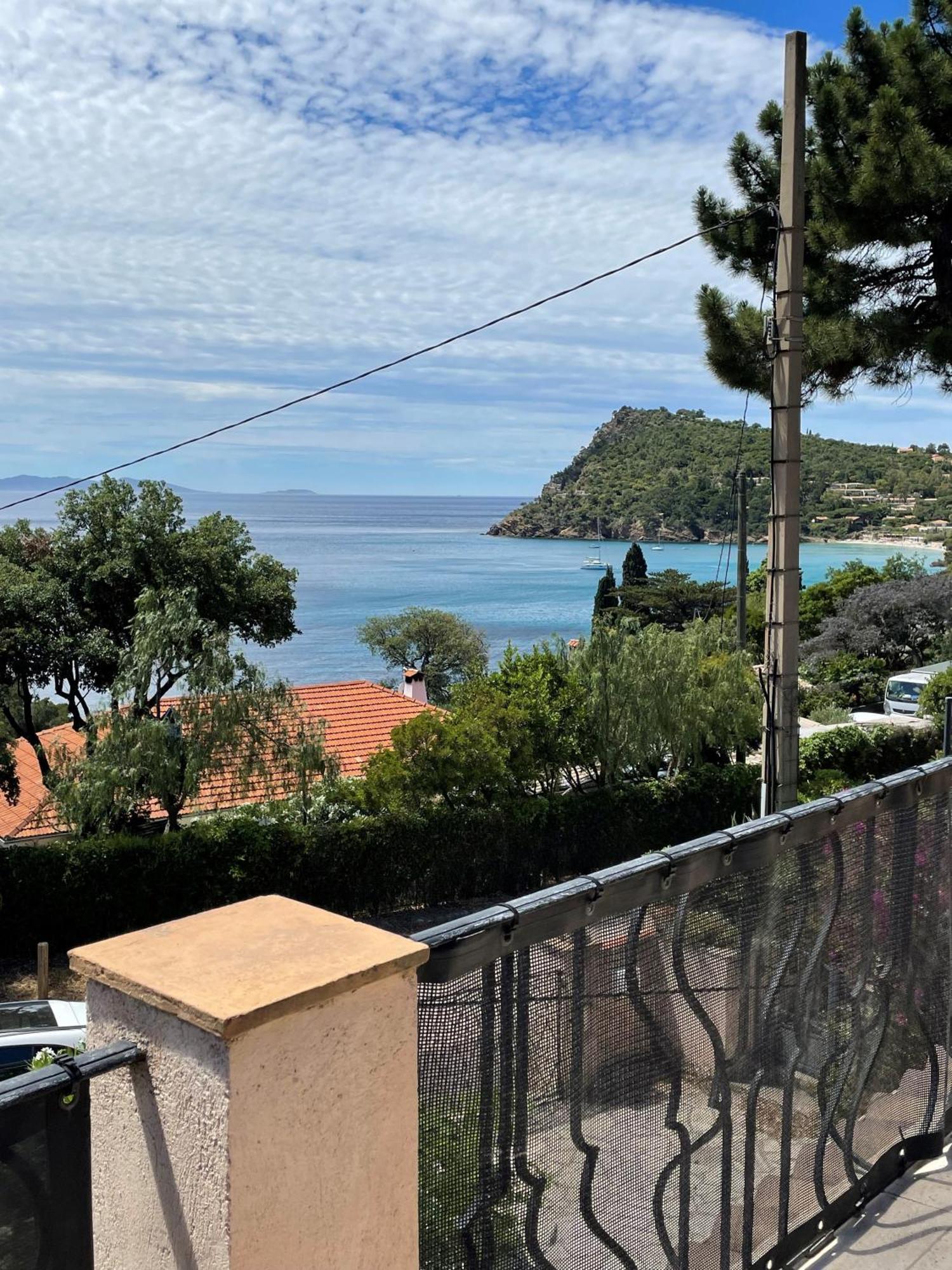Residence Le Golfe Bleu Le Le Rayol-Canadel-sur-Mer المظهر الخارجي الصورة